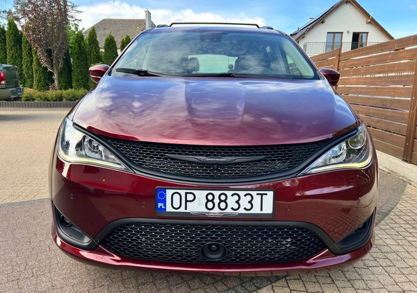Chrysler Pacifica cena 129700 przebieg: 35800, rok produkcji 2019 z Kuźnia Raciborska małe 497